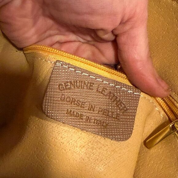 DFH ITALY Women’s Bright Yellow Leather Structured Handbag - Picture 5 of 7